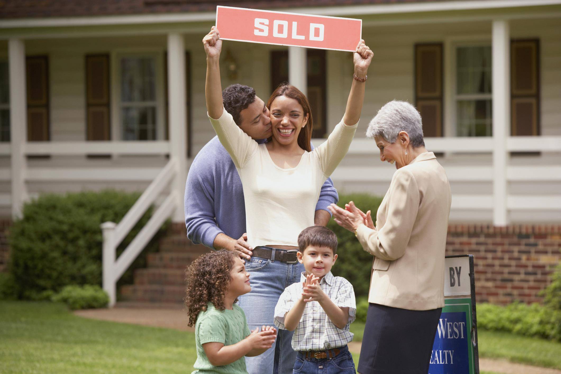 5 Home Buying Tips for First-Timers